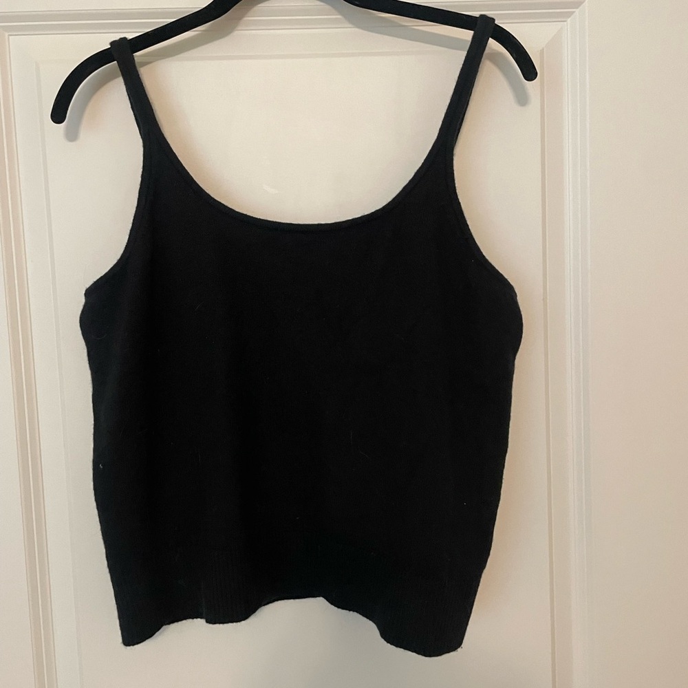 Sweater tank